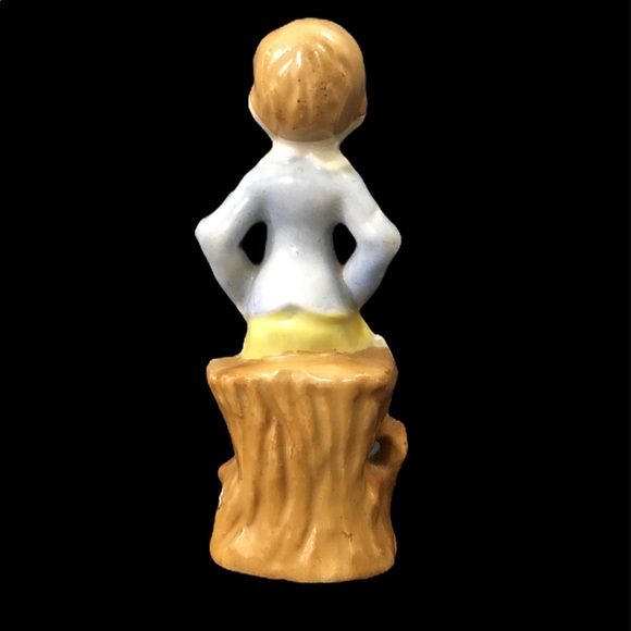 Vintage Porcelain Made in Japan Boy Figurine - Picture 5 of 11